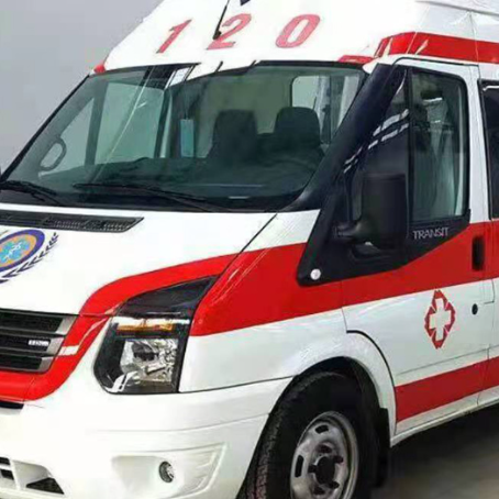 金州非急救护送病人转院租赁救护车的优缺点对比